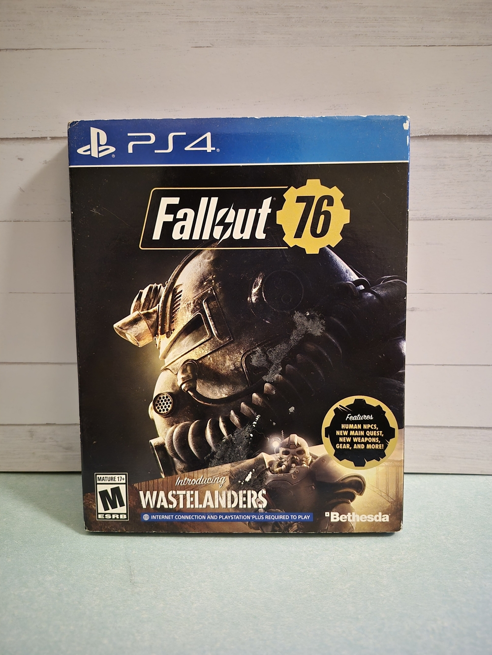 Fallout 76 PS4 Video Game - (Black & Gold)